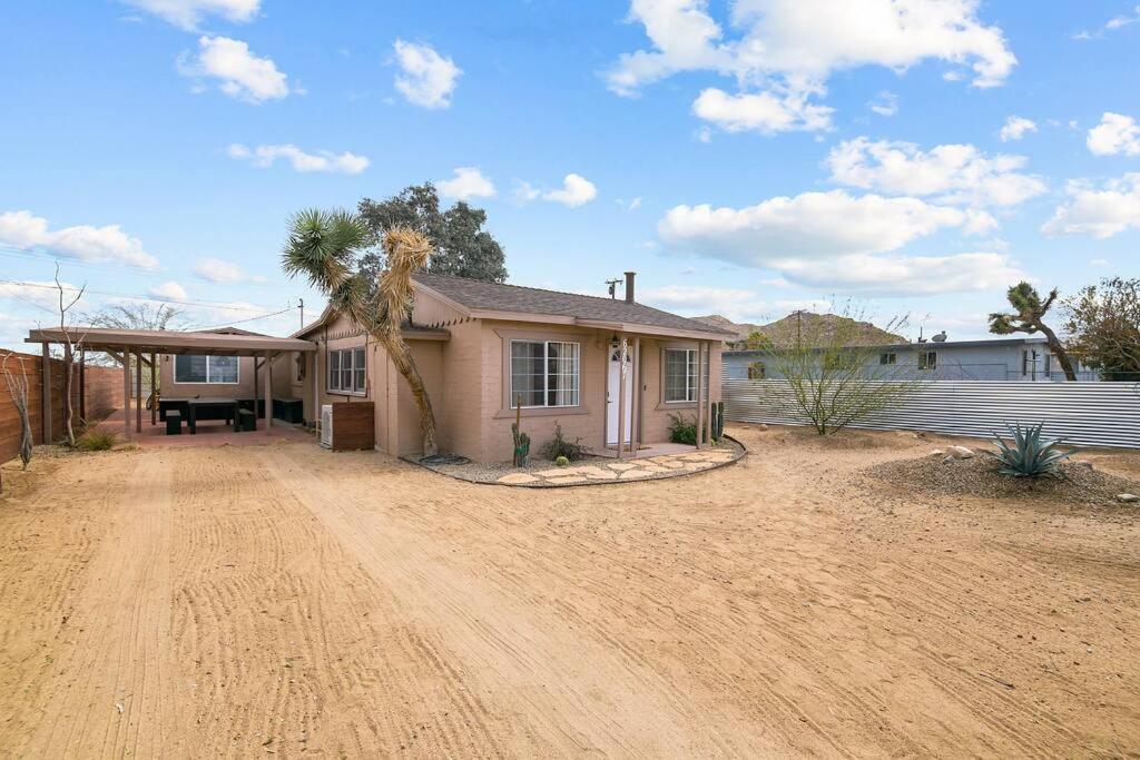 The Desert Nomad Retreat In Joshua Tree Village Exterior photo